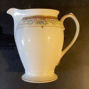 Mikasa‎ Parisian Grove 4-3/8” Gold Rimmed Creamer